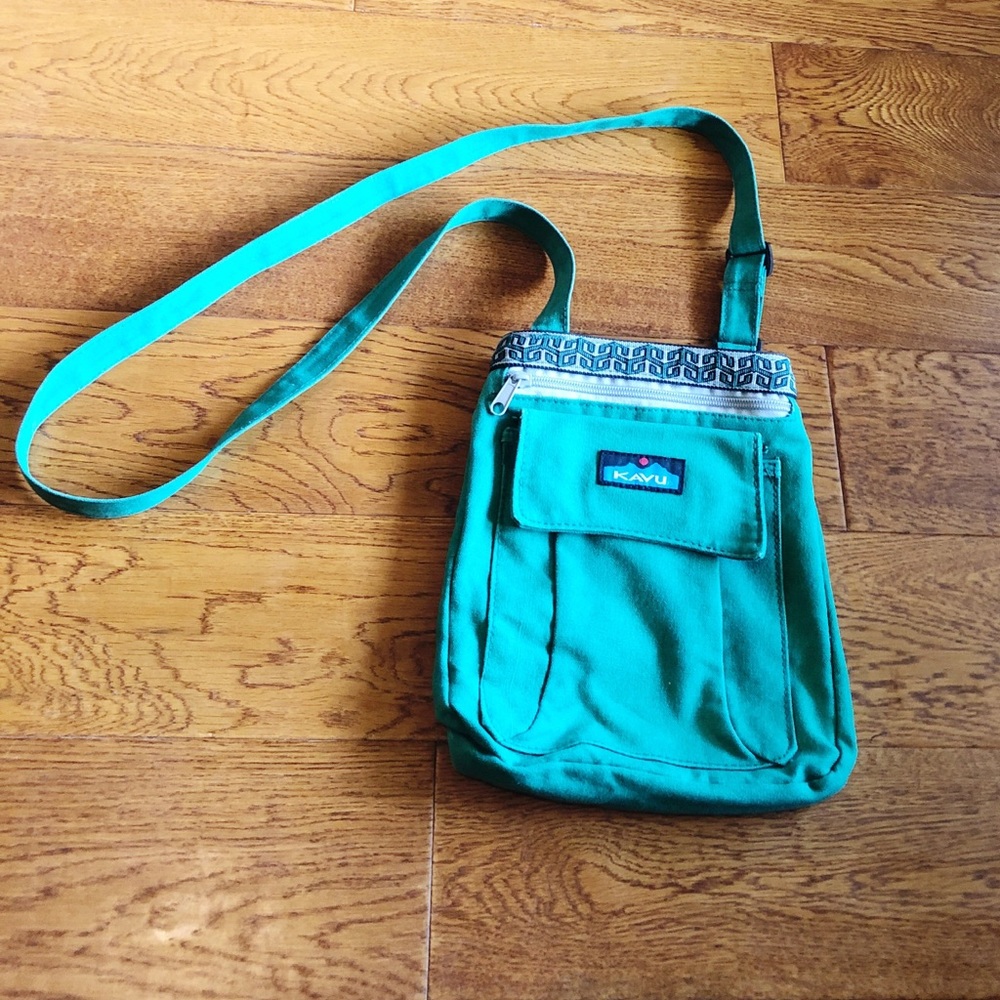 Green Kavu Crossbody
